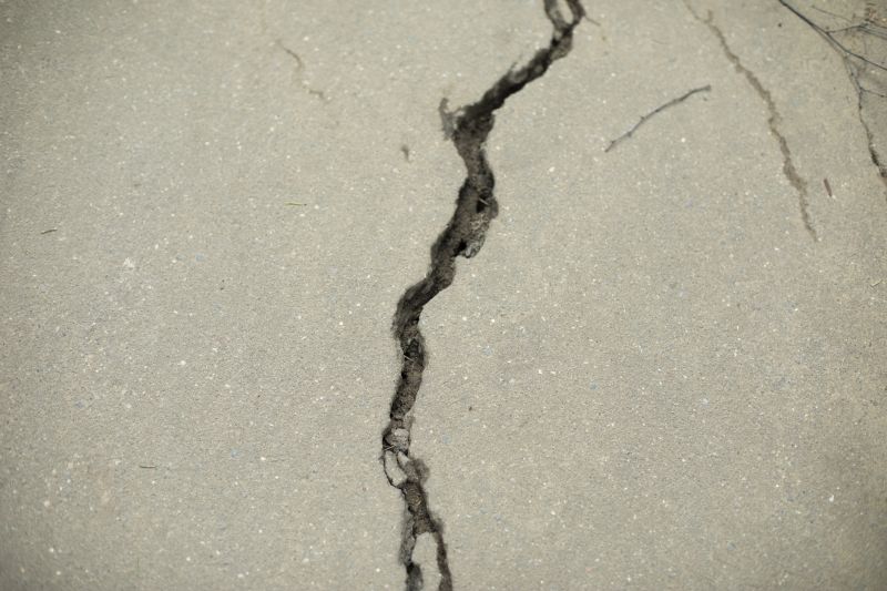 Garage Crack Repair in West Des Moines, IA
